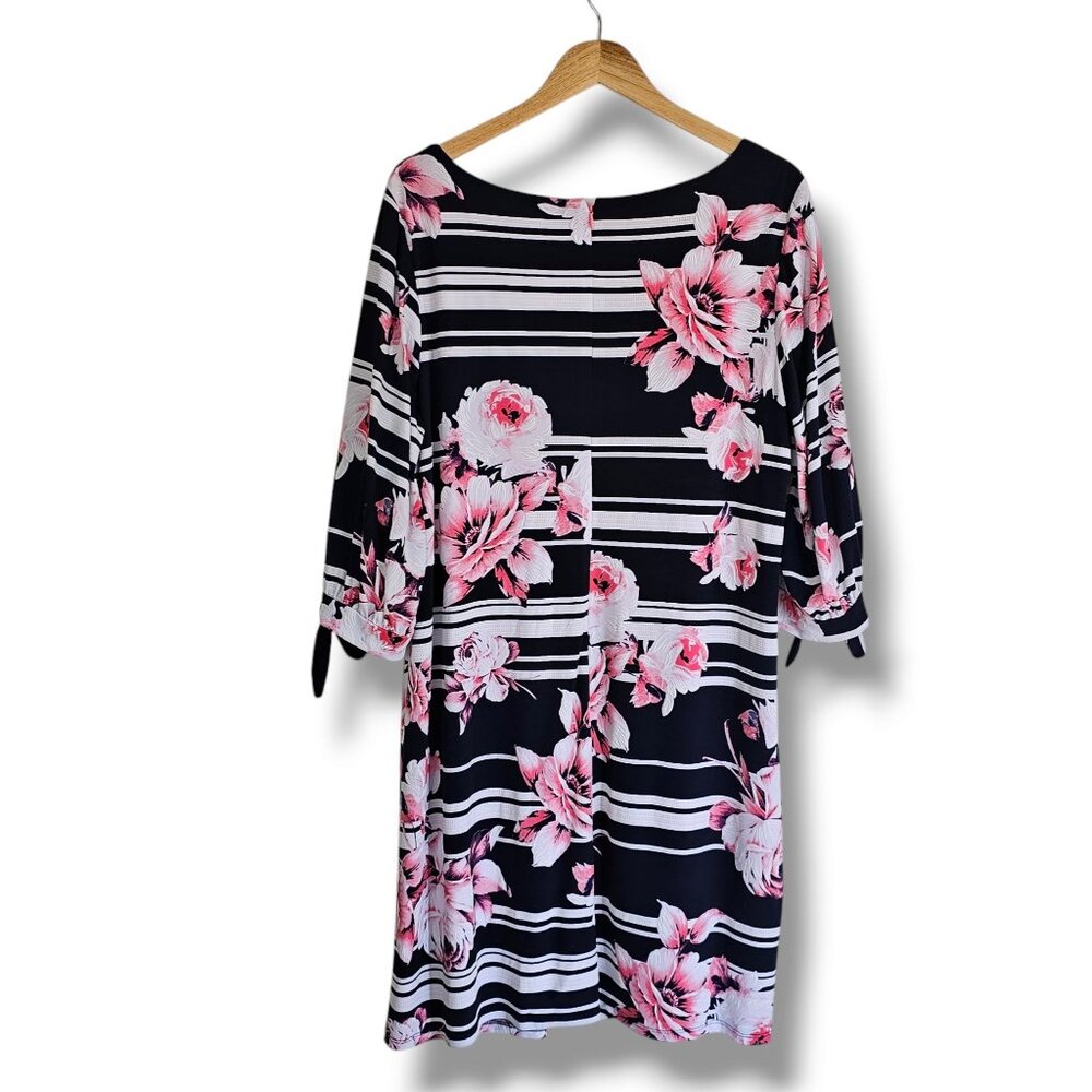 Jessica Howard Black White Striped Dress with Pink Floral Print - Picture 2 of 9